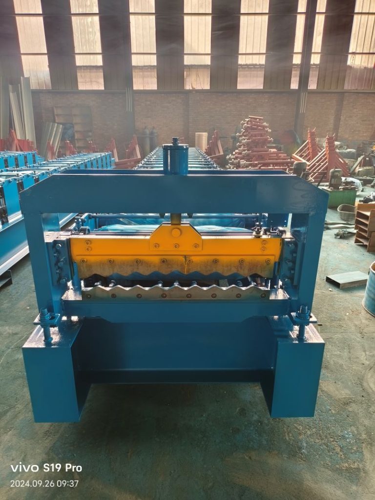 roll forming machine